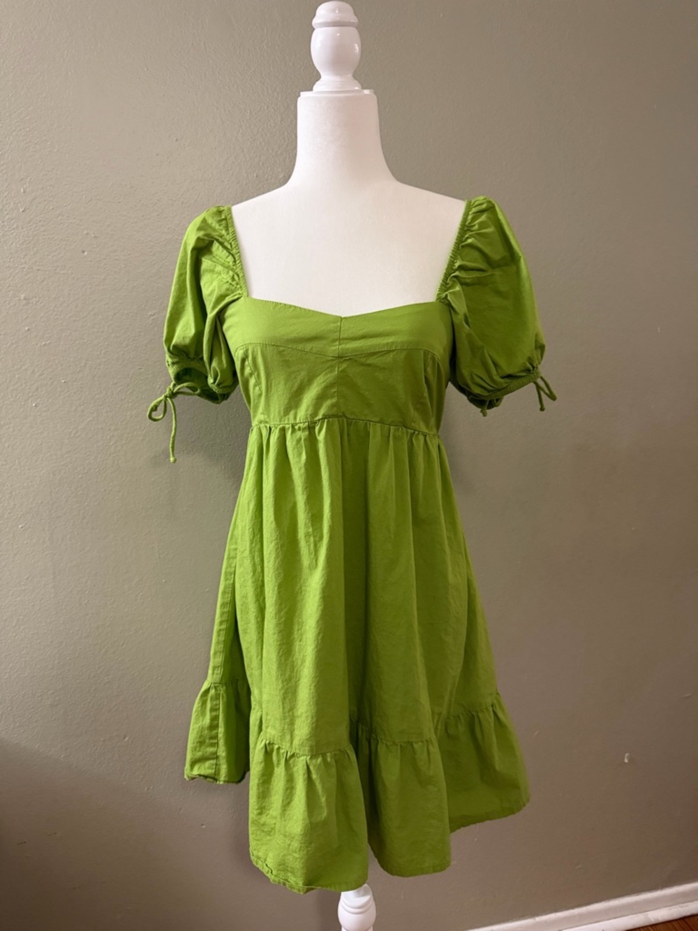 Sim & Sam Green Cottagecore Puff Sleeve Smocked Mini Dress Size L